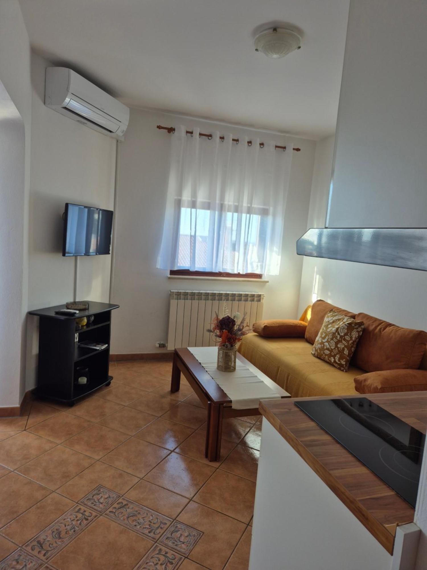 Apartments Antolovic ヴルサル エクステリア 写真
